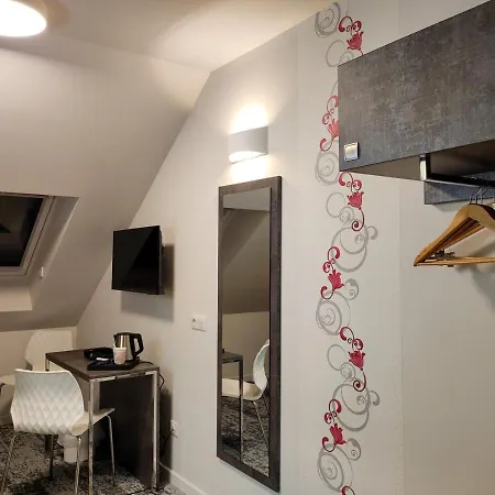 Hotel Restaurant Relais De Rixheim Ile Napoleon Mulhouse Hotel