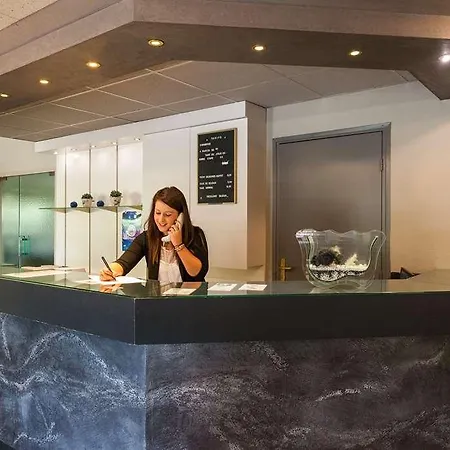 Restaurant Relais De Ile Napoleon Mulhouse 리하임
