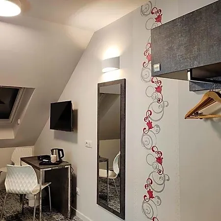 Otel Restaurant Relais De Ile Napoleon Mulhouse Rixheim