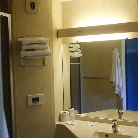 Hotel Restaurant Relais De Rixheim Ile Napoleon Mulhouse 3*