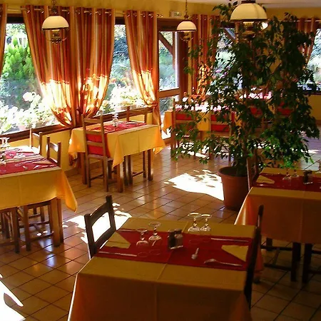Otel Restaurant Relais De Ile Napoleon Mulhouse
