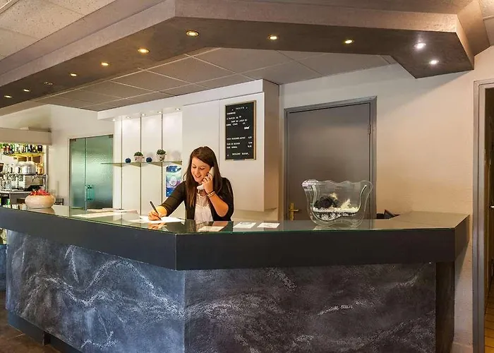 Restaurant Relais De Ile Napoleon Mulhouse ריקסהיים