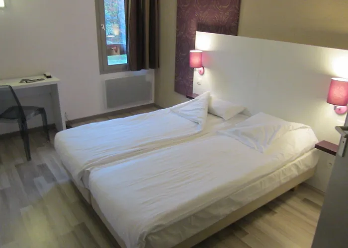 מלון Restaurant Relais De Ile Napoleon Mulhouse 3*